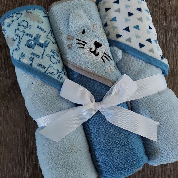 NEW Buttons & Stitches Baby Boy 3 Pack Rolled/Carded Hooded Towels - Picture 4 of 4